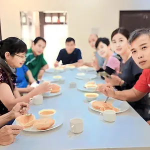Oyo 16708 Sada Shiv Guest house